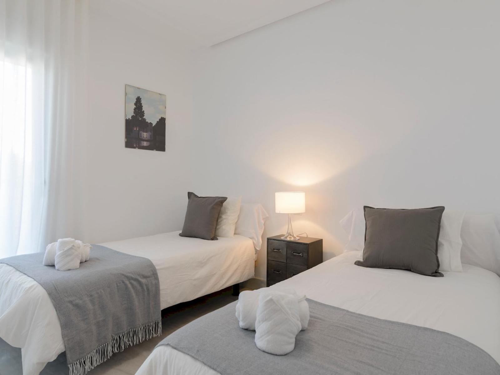 Pass The Keys Stunning Beachfront In Appartement