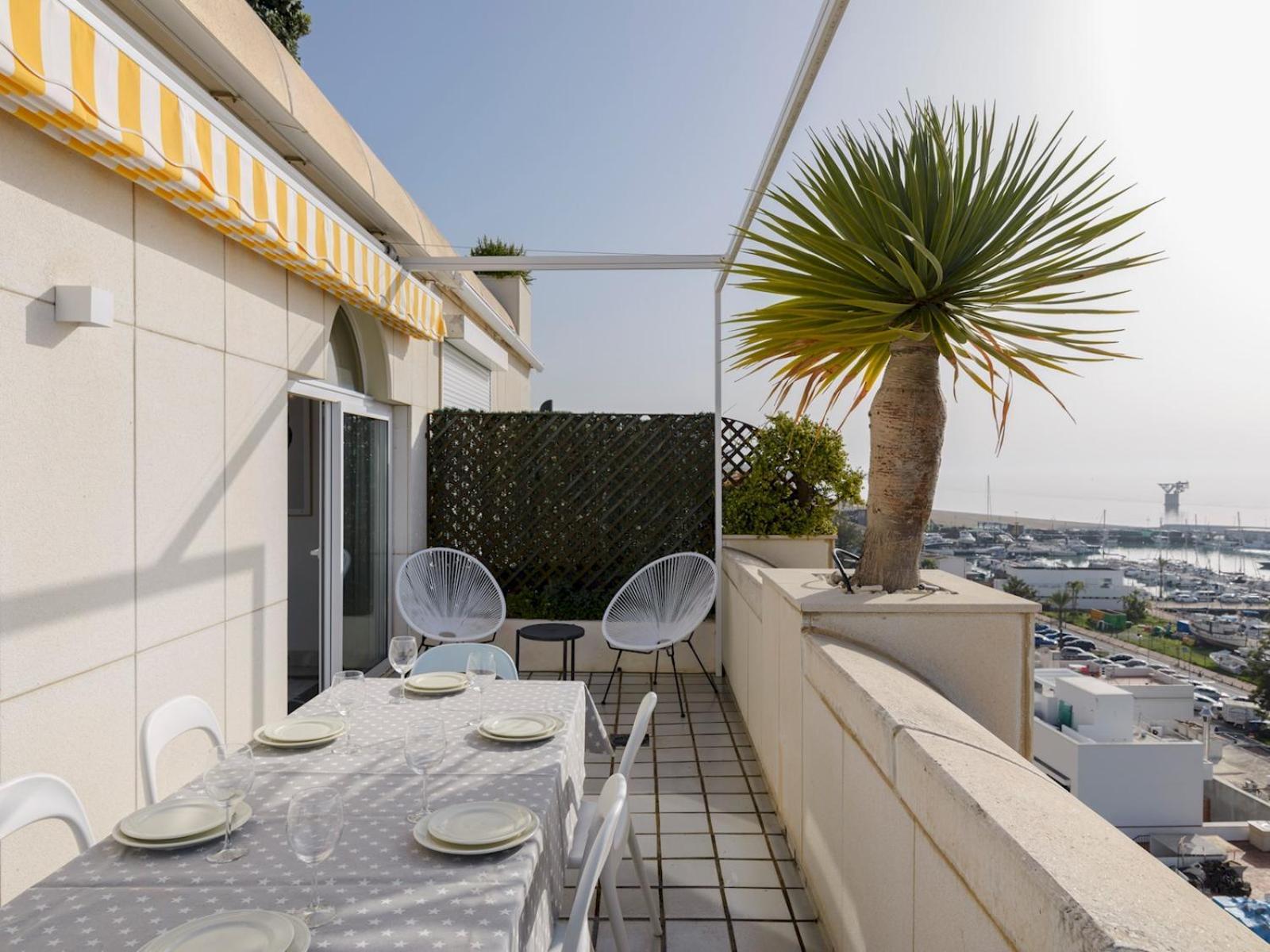 Pass The Keys Stunning Beachfront In Apartment Marbella